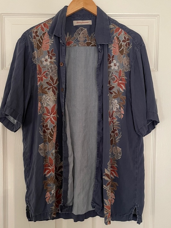 Tommy Bahama Other - 🏝️ Tommy Bahama 100% Silk Floral Button Down Shirt 🏝️